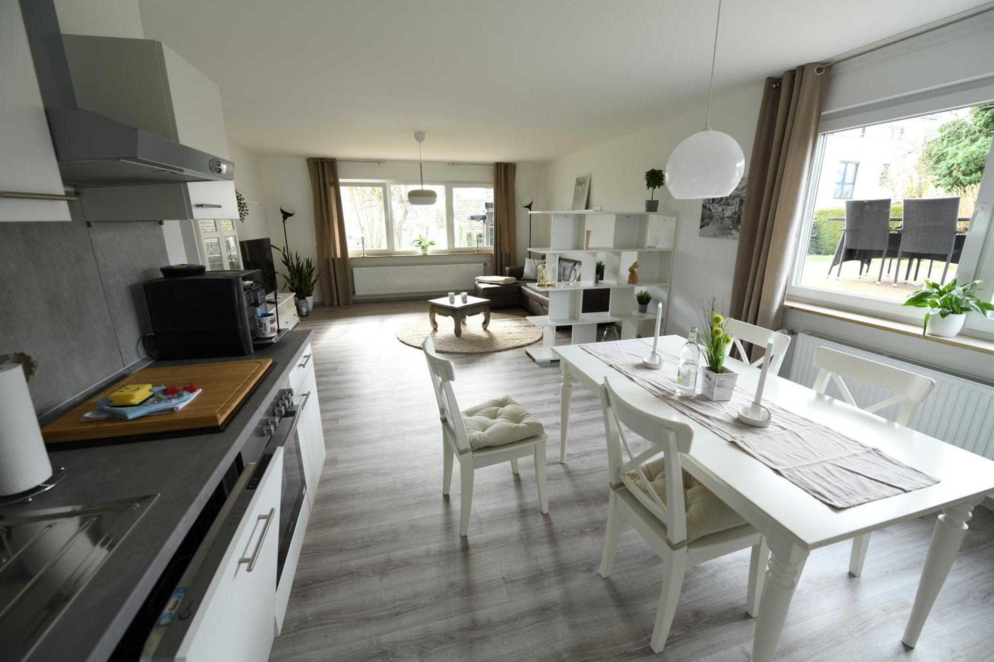 Ferienwohnung Niestetal Exterior photo
